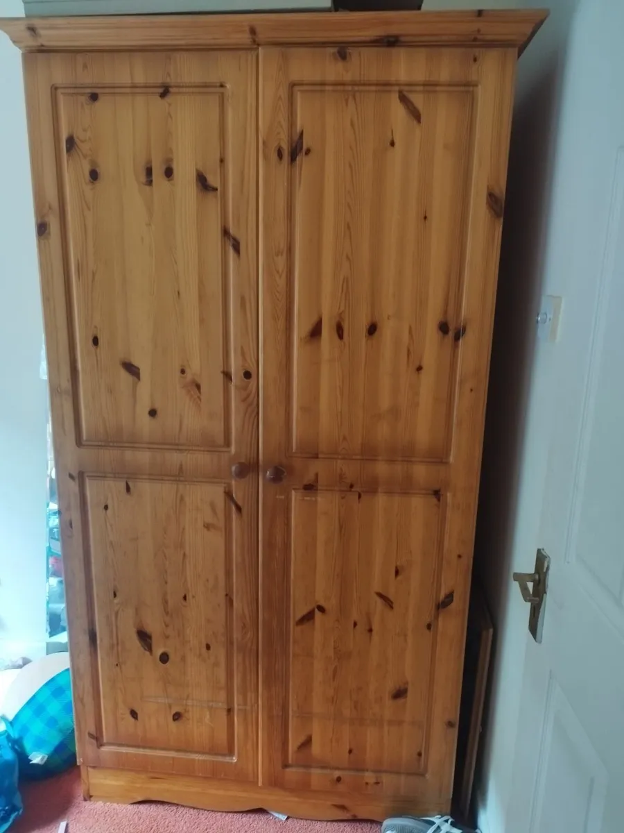 Wardrobe - Image 3