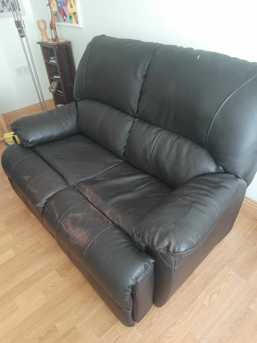 Couch - free for collection - Image 2