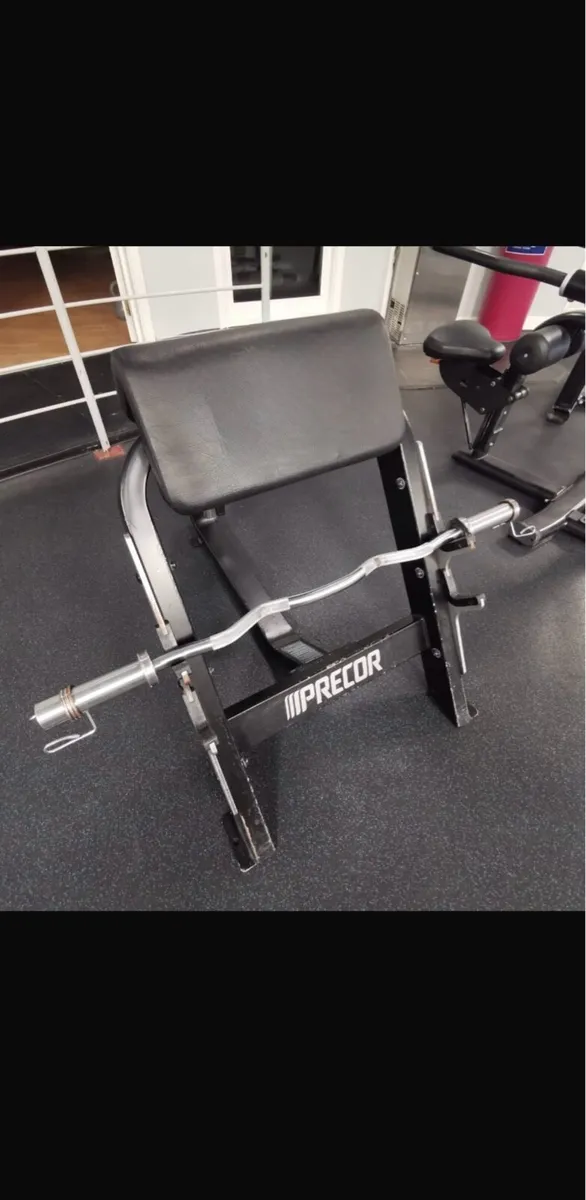 Precor Preacher Curl Bench