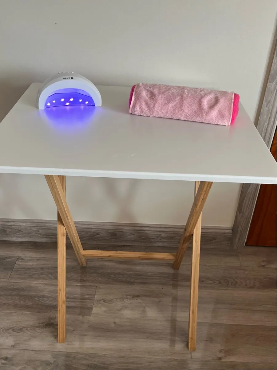 Table & UV Salon Lamp for Home Kit or Start up Kit - Image 1