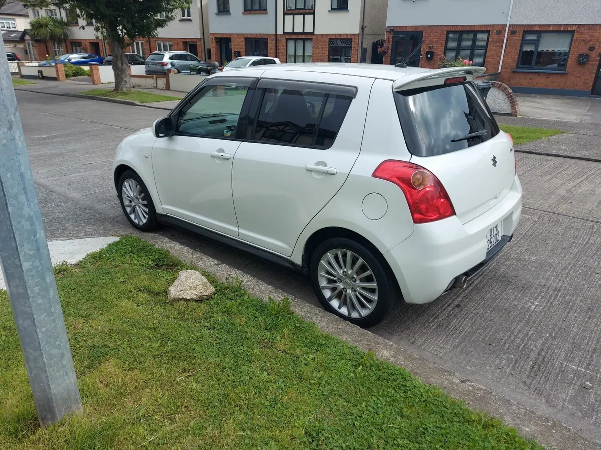 Suzuki Swift Sport - Image 3