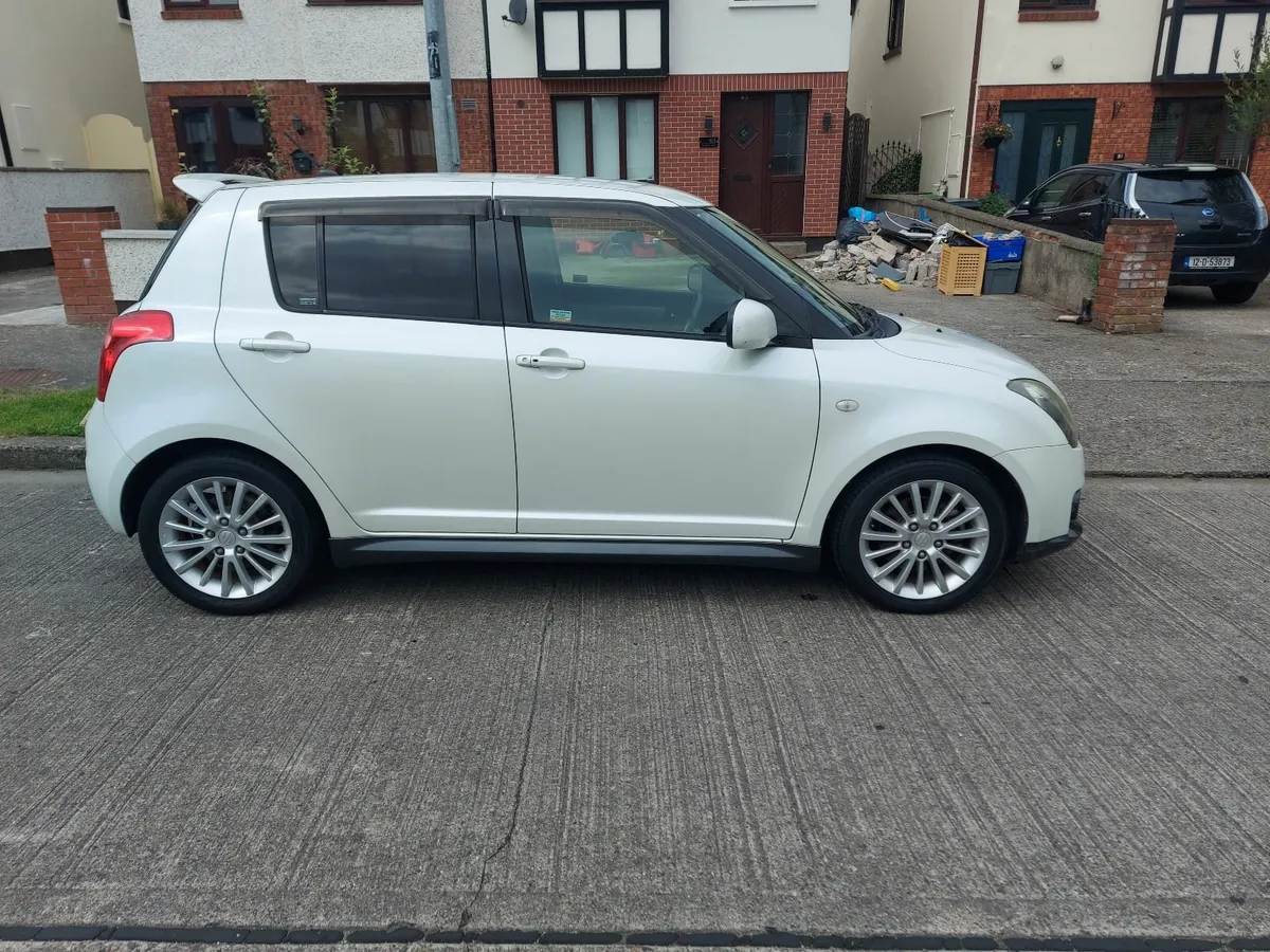 Suzuki Swift Sport - Image 1