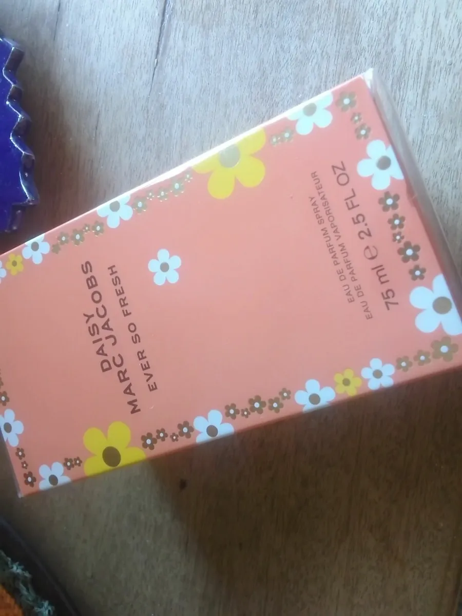MARC JACOBS DAISY EVER SO FRESH EDP 75MLS NEW - Image 4