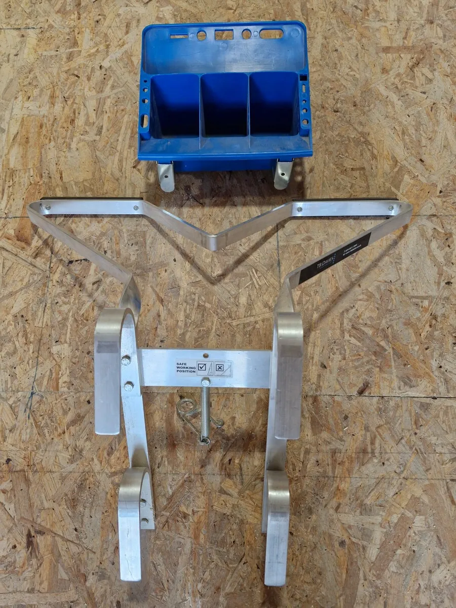 TB Davies Ladder Standoff safety attachment - Image 4