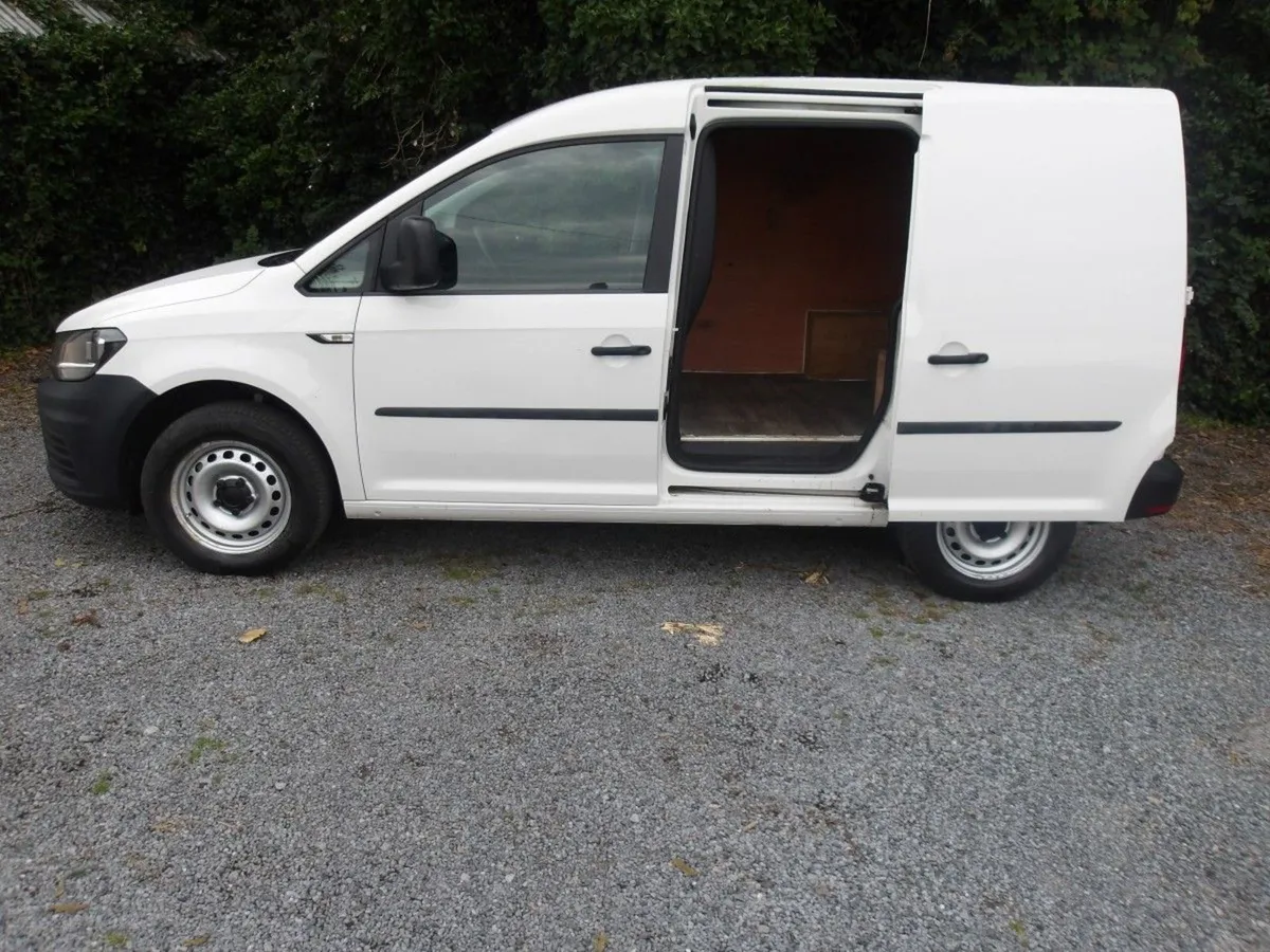 Volkswagen Caddy Caddy PV TDI M5F 5DR - Image 4