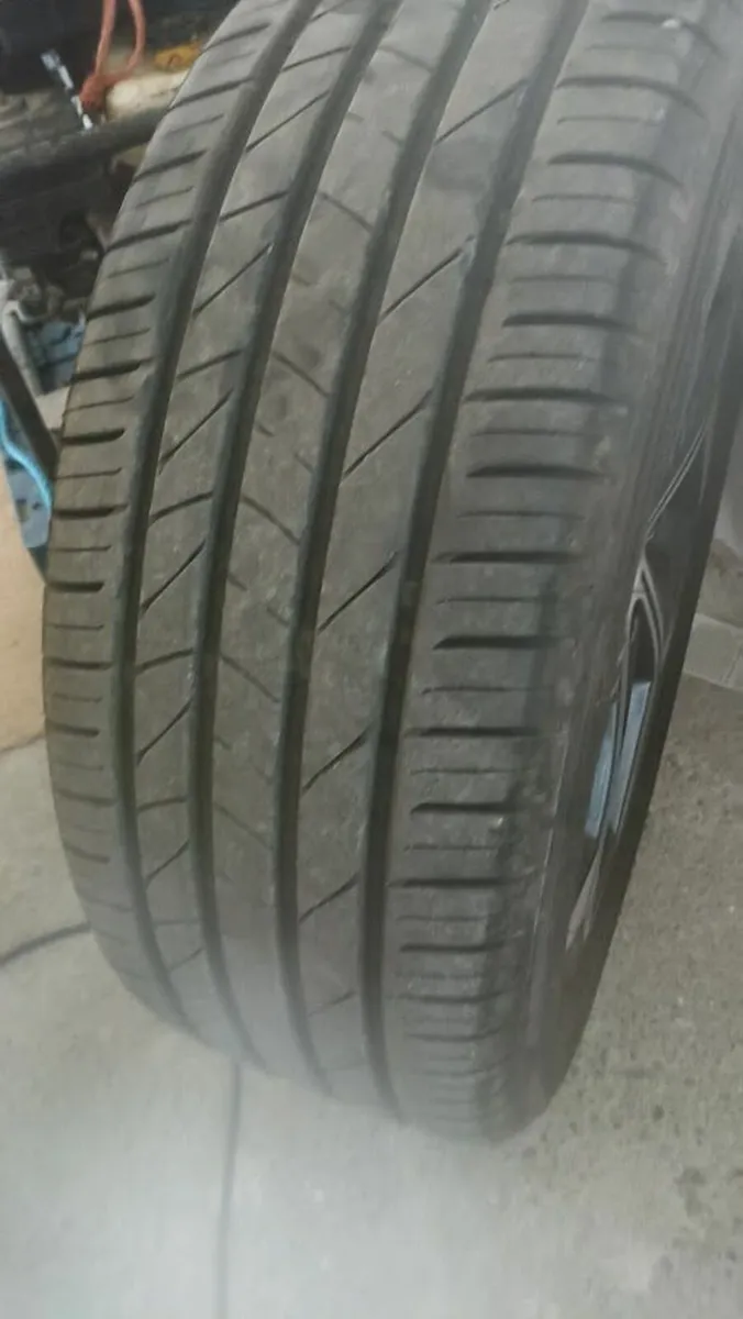 Hyundai Tucson 19" Alloy Wheel NEW - Image 3