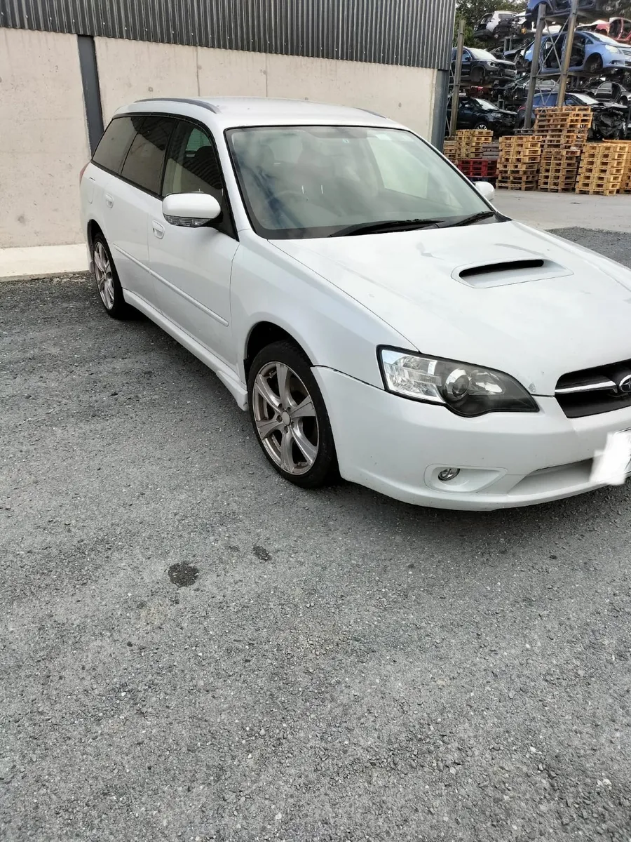 2005 Subaru Legacy Automatic 2.0 petrol - Image 4