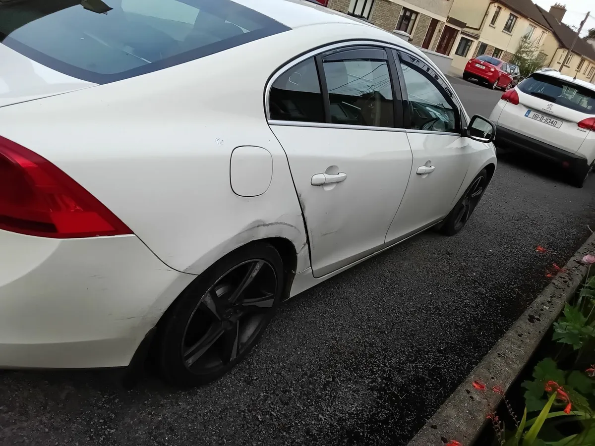 Volvo S60 2013 - Image 3