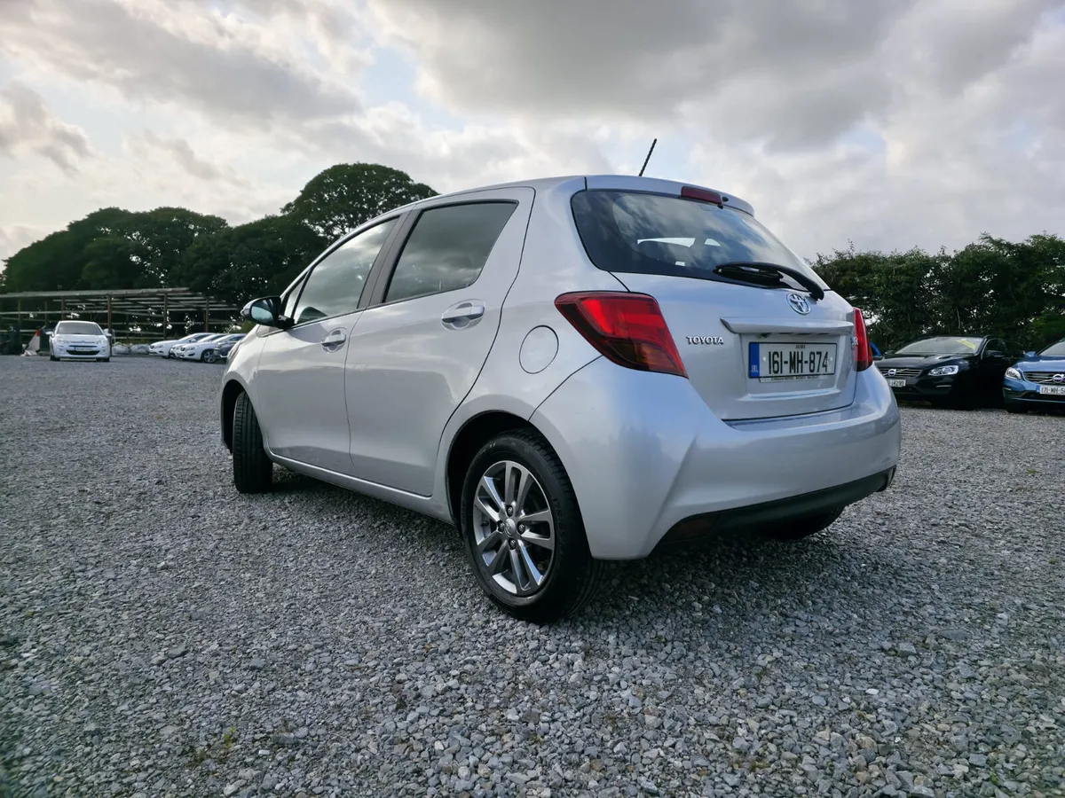 Toyota Yaris 2016 - Image 3