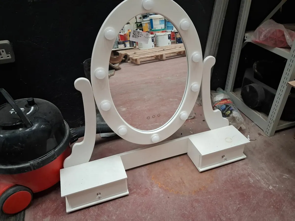 Online Auction Of Vanity Mirror & Henry Hoover - Image 3