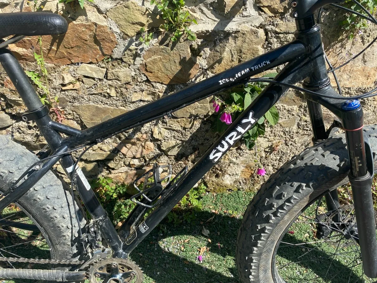 Online Auction Of A  Surly Ice Cream Truck bike - Image 2