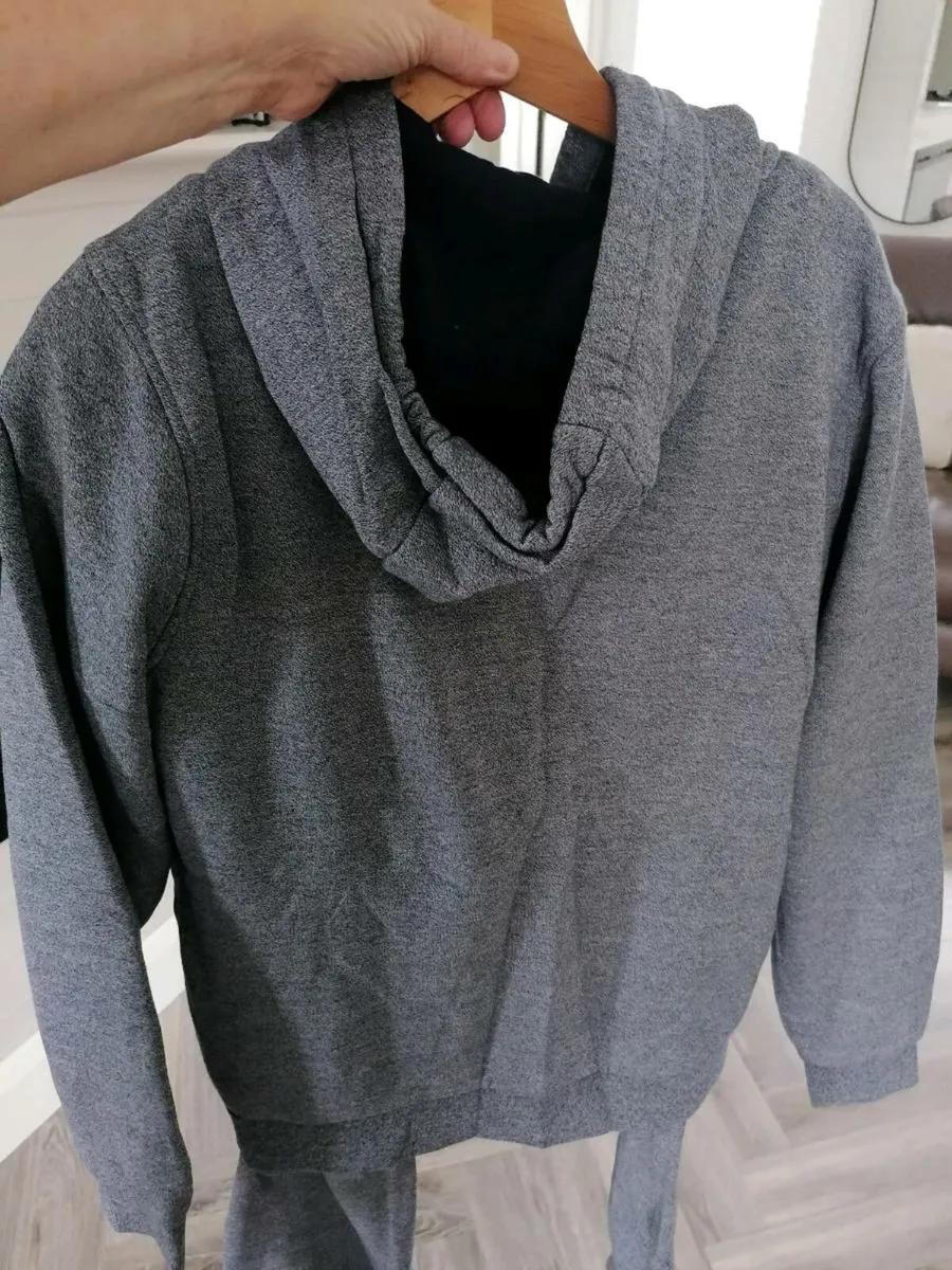 Beautiful mens Lacoste dark gray tracksuit - Image 4