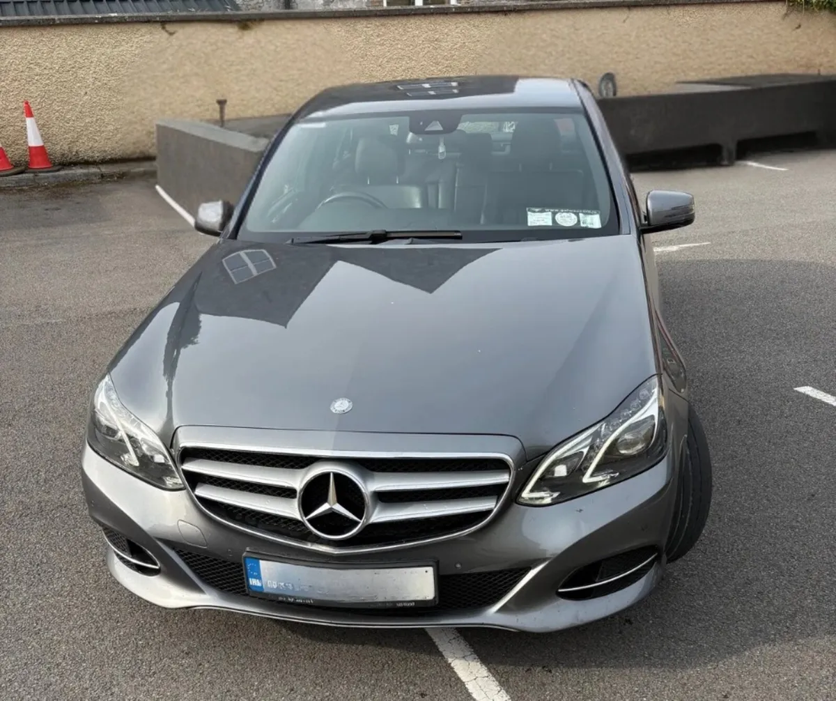 Mercedes-Benz E-Class 2016 - Image 3