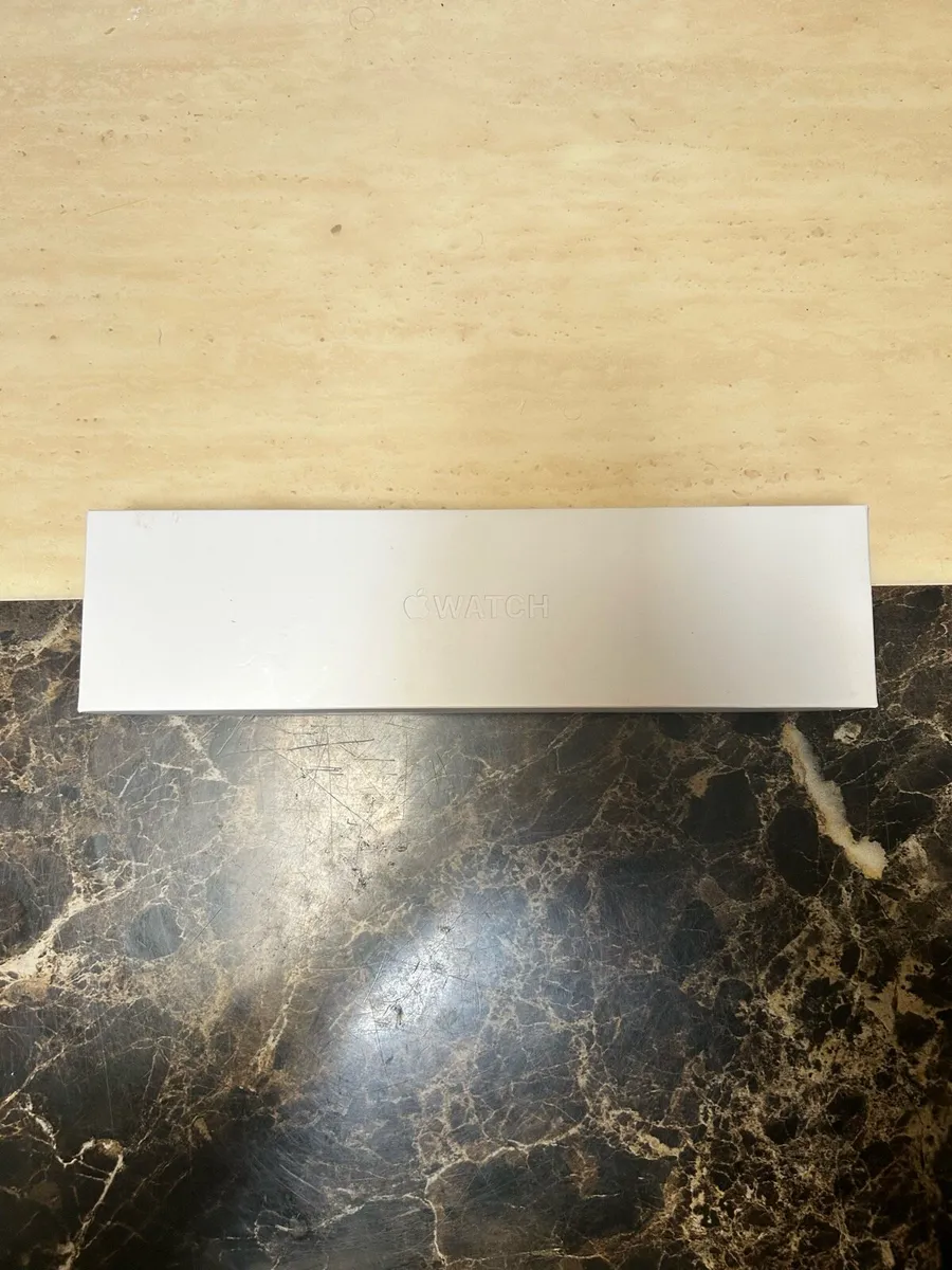 Apple Watch - Image 2