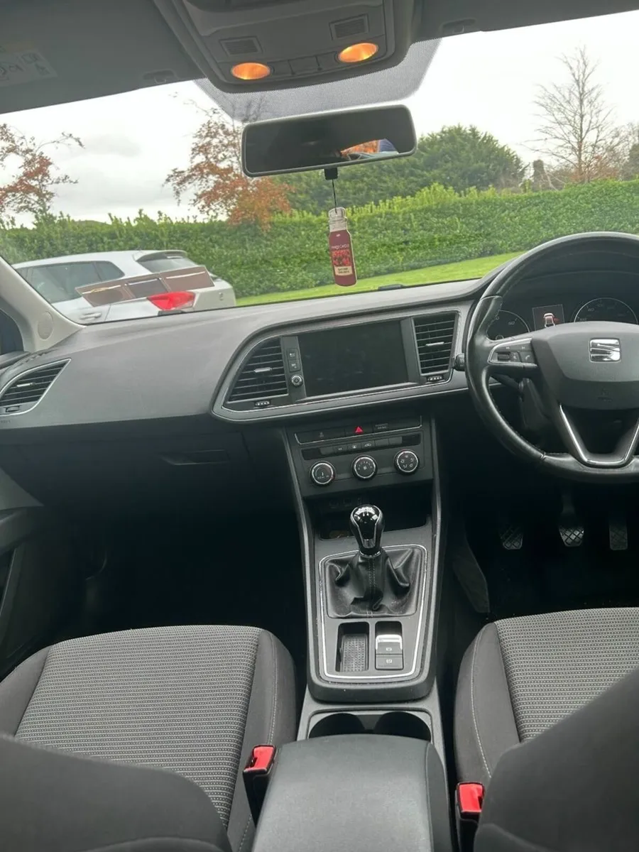 SEAT Leon 2017 SE TDI 1.6 - Image 3