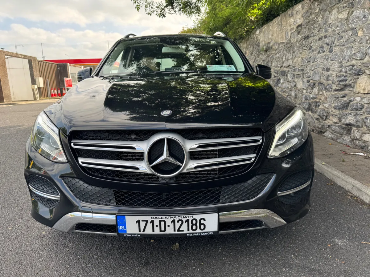 Mercedes-Benz GLE 2017  250 D 5DR AUTO 250 - Image 4