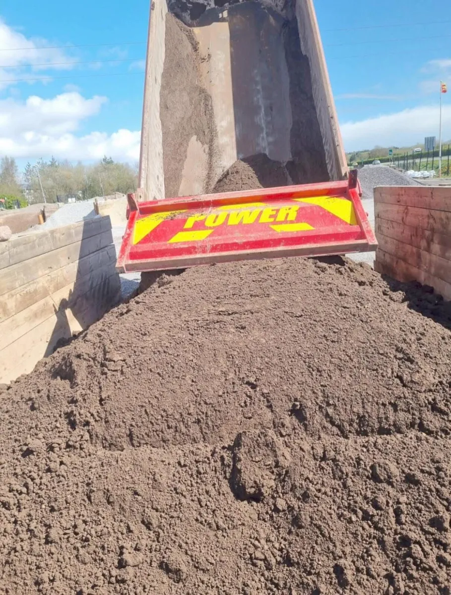 Premium Quality Topsoil Cork - Image 4
