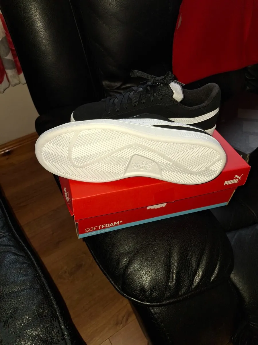 Football boots & Runners & Boots - Image 4