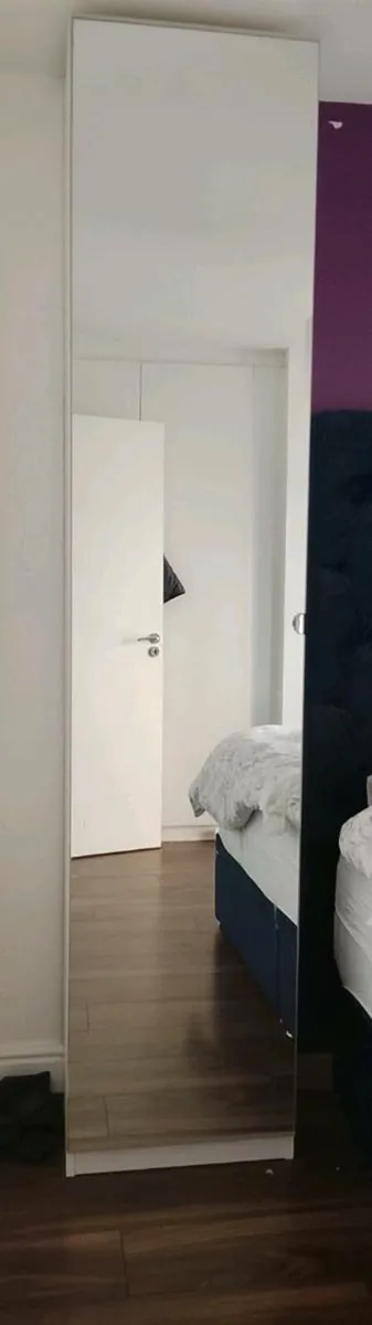 Mirror wardrobes - Image 4