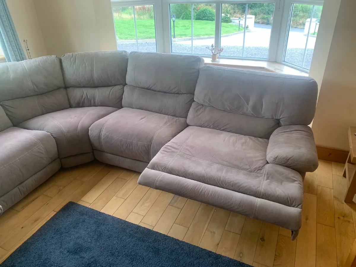 Furniture  Couch - Image 3
