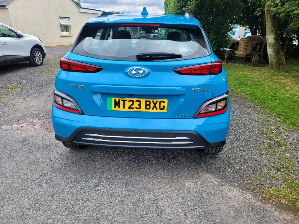 2023 Hyundai Kona - Image 4