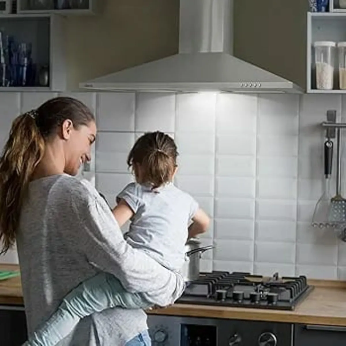 Wall-Mounted Cooker Hoods 900mm CBCS9201 with Carb - Image 3