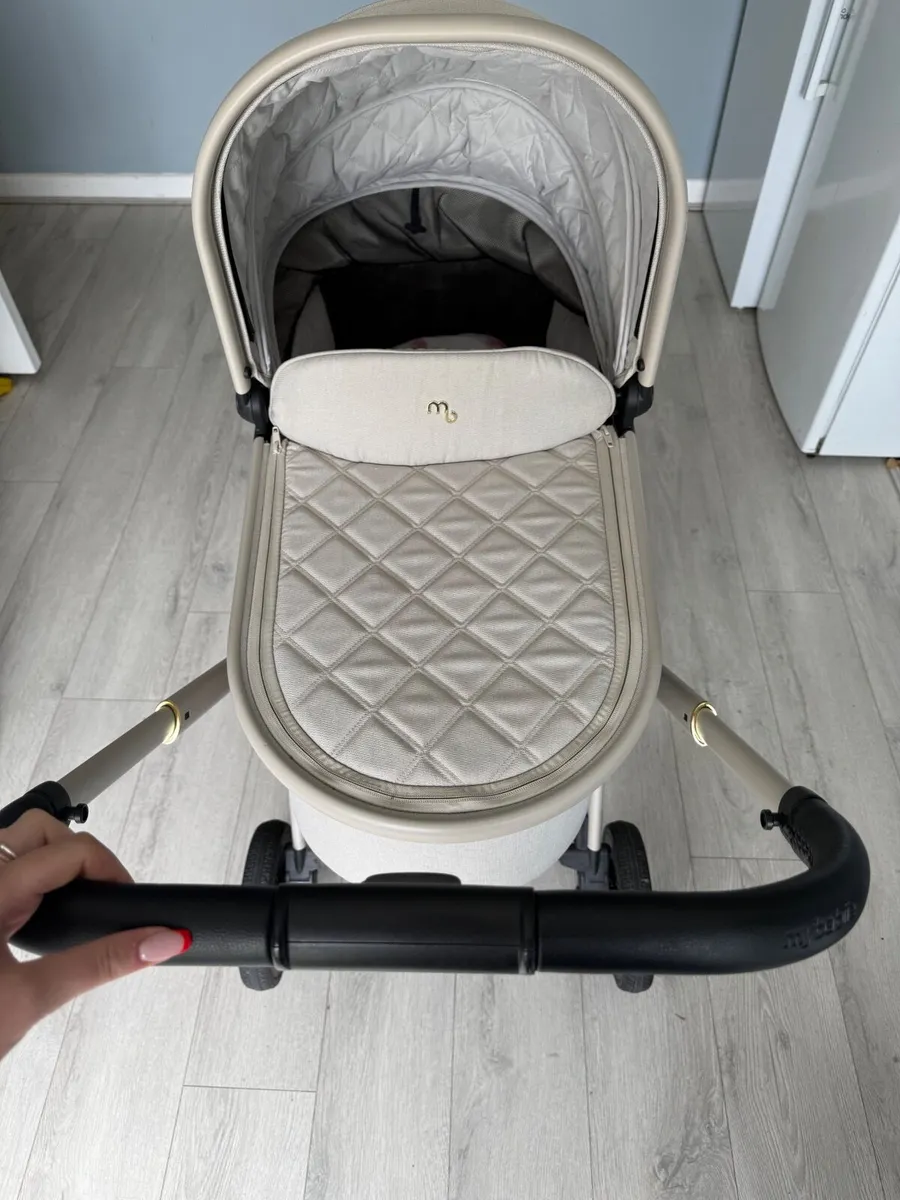 Baby pram - Image 3