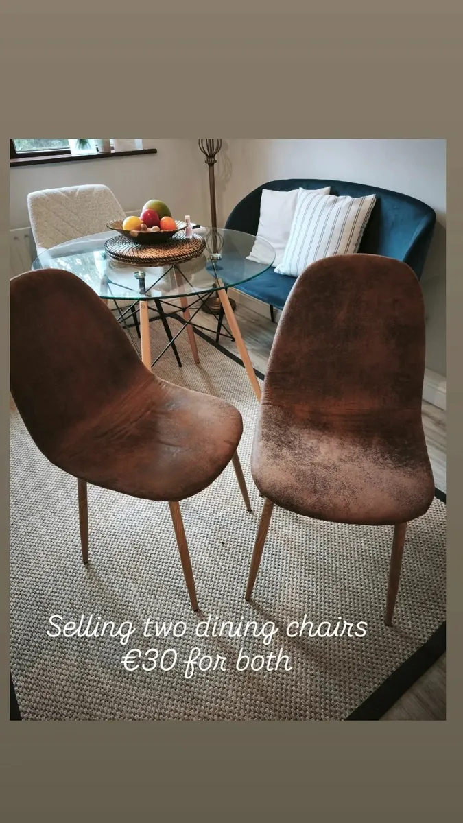 Two Dining chairs €25 - Image 1