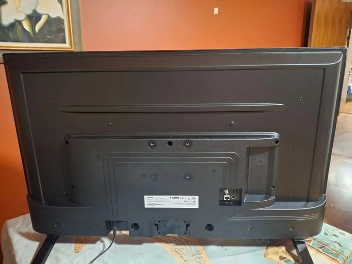 smart TV - Image 3