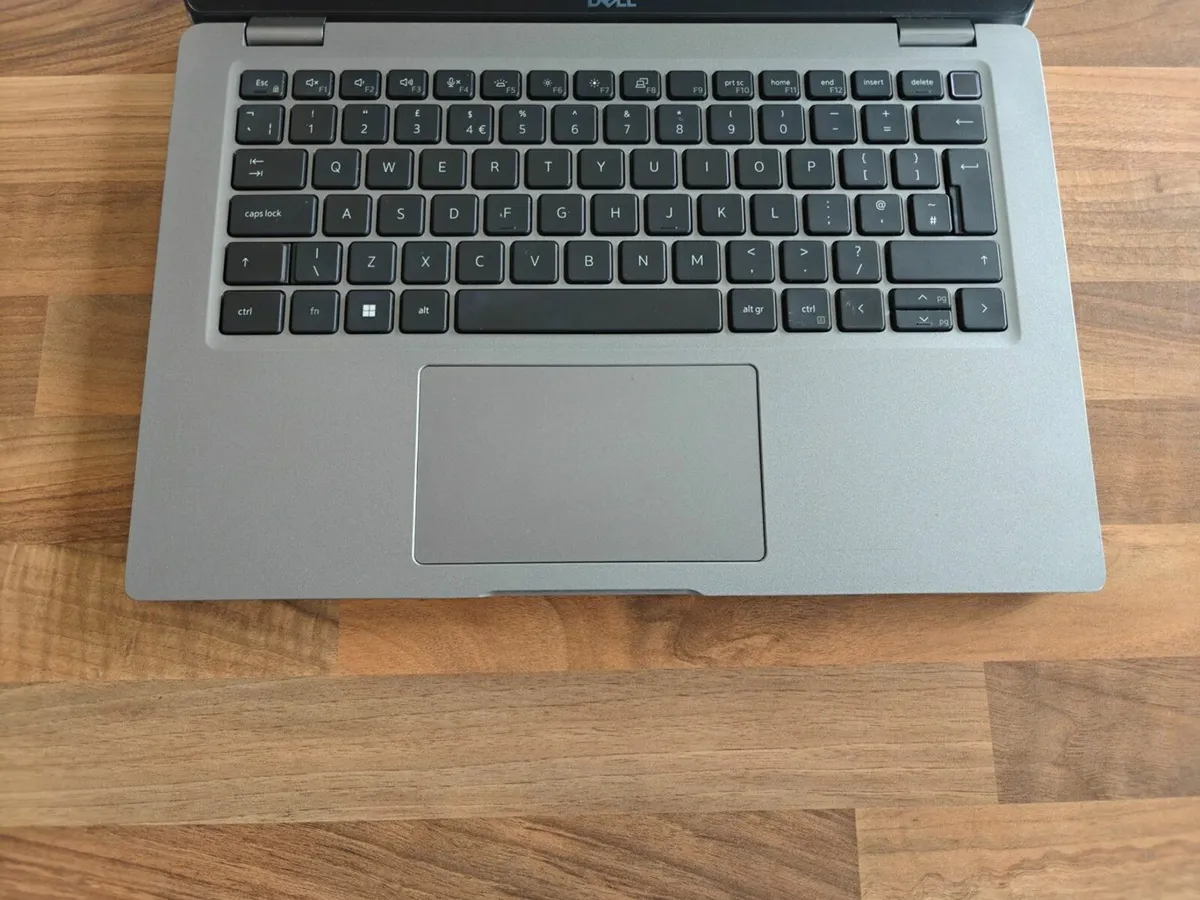 Dell Latitude 5430 Laptop | i7 (12th gen) | 24GB | - Image 2