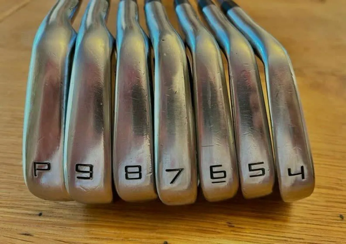 A set of TaylorMade P7MC irons. - Image 2