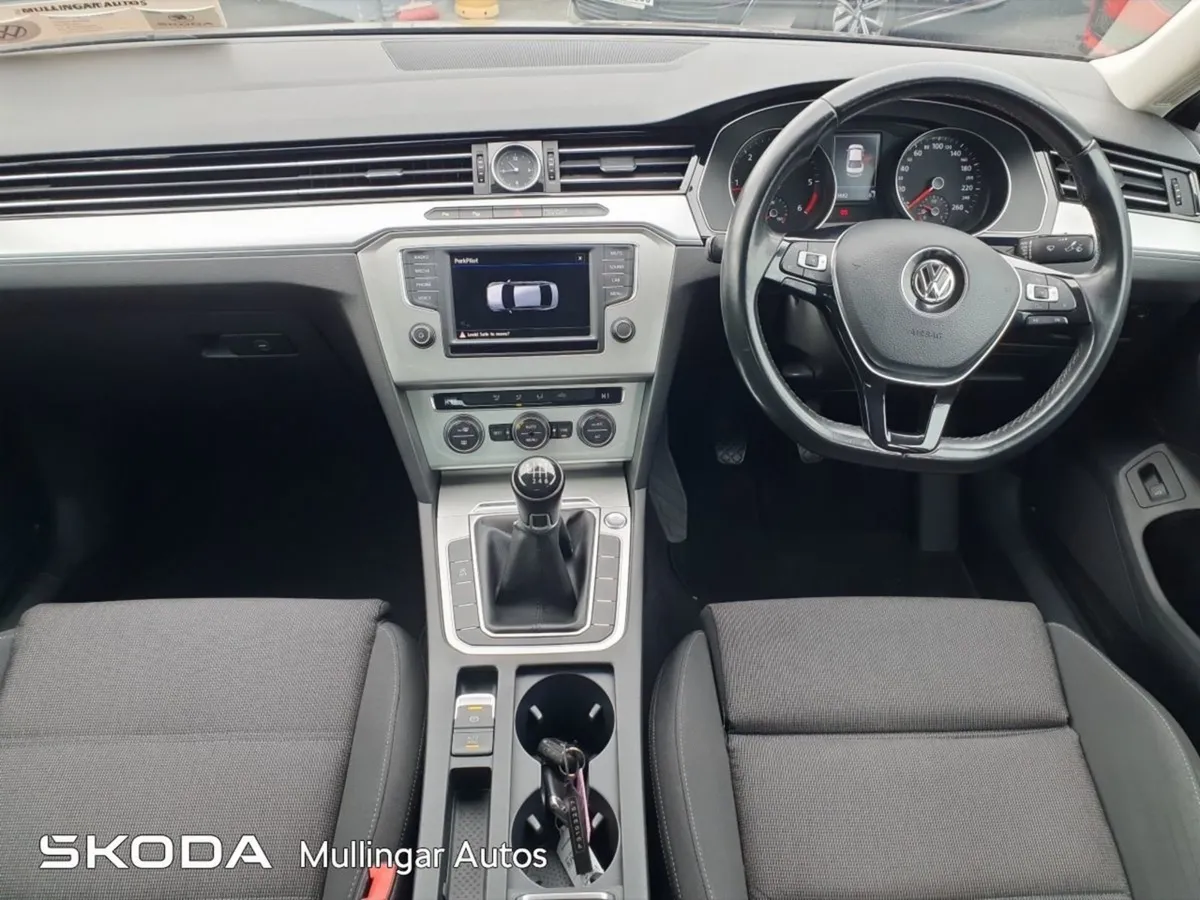 Volkswagen Passat 1.6 TDI 120HP Comfortline - Image 2