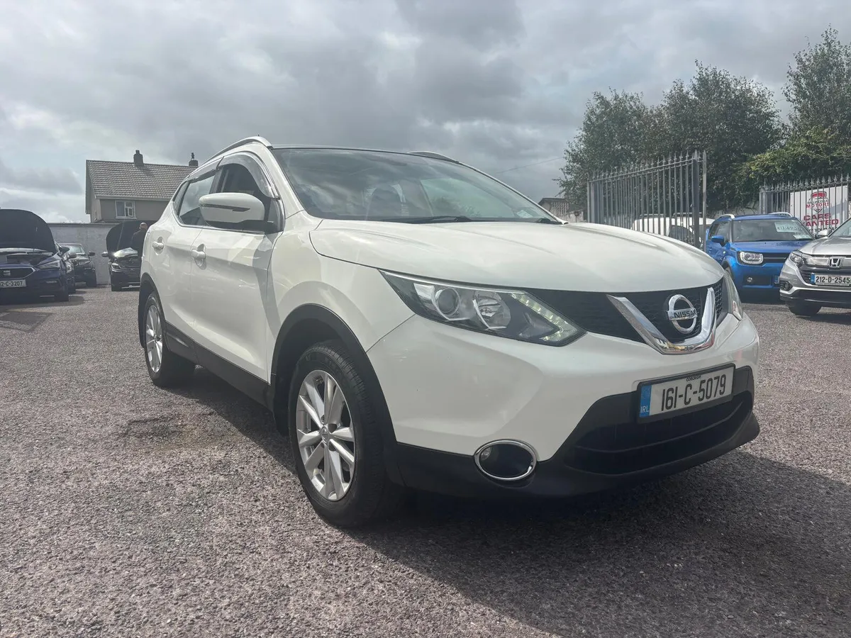 Nissan Qashqai 2016  DIESEL  SV   SPOTLESS - Image 1