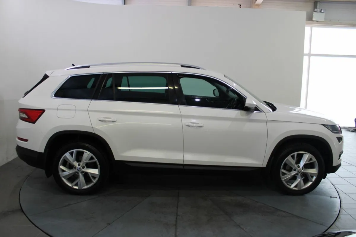 Skoda Kodiaq 2.0 TDI 150HP DSG Style 7 Seat - Image 3