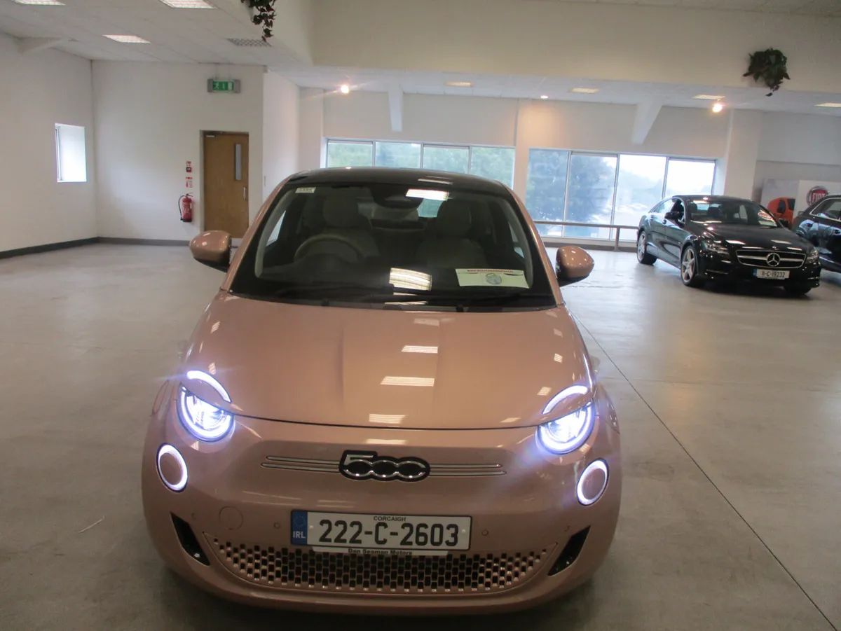 Fiat 500e  LA PRIMA BOCELLI 2022 - Image 4