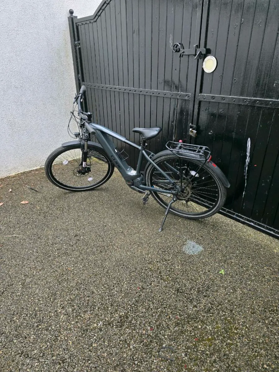 Cube Supreme Hybrid 500 Electric Bike - Image 2