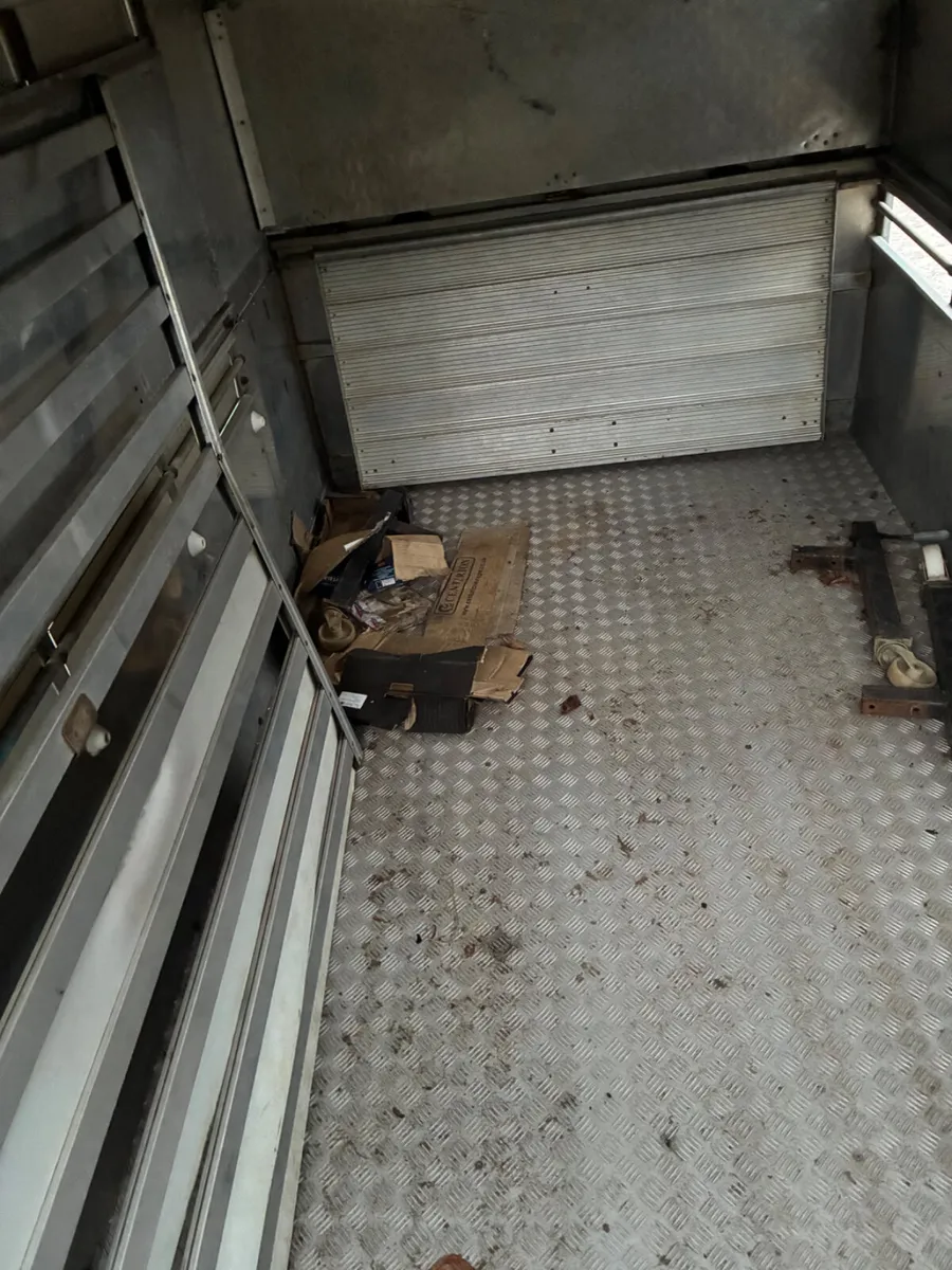 I for Williams TA510G livestock trailer - Image 4