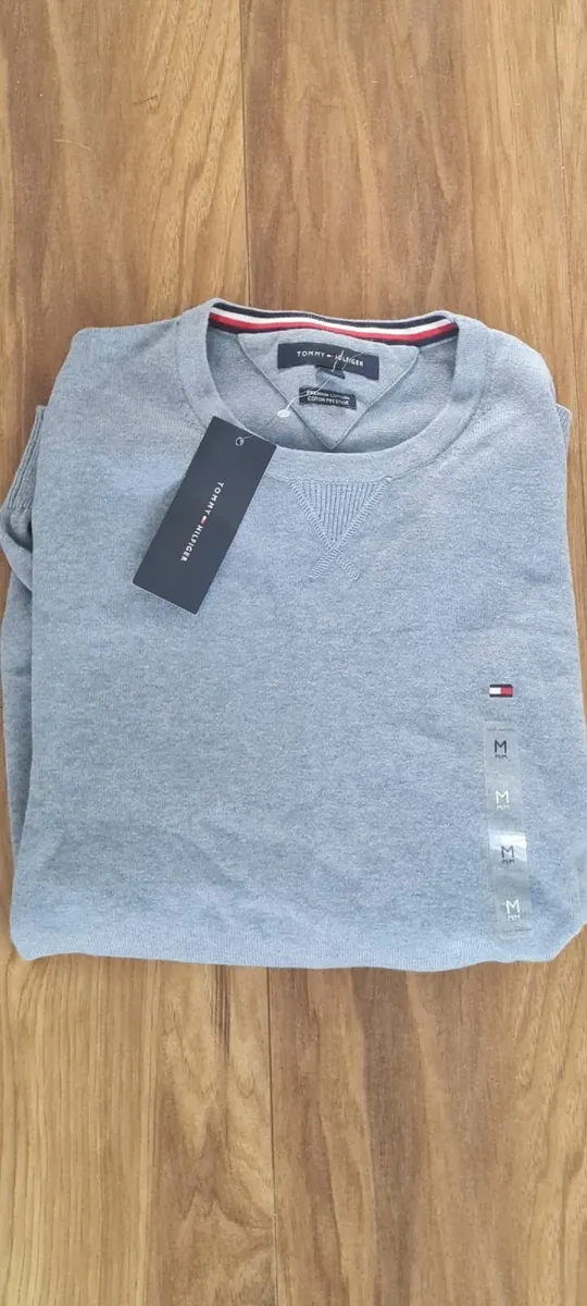 BNWT mens Tommy Hilfiger original jumper - Image 1