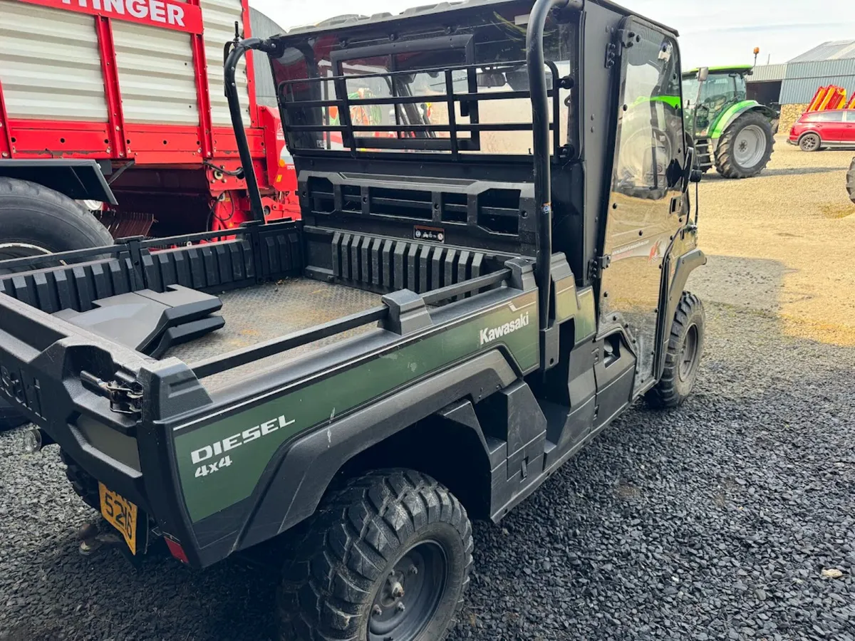 2023 Kawasaki Mule Pro-DX (Full Cab) - Image 3