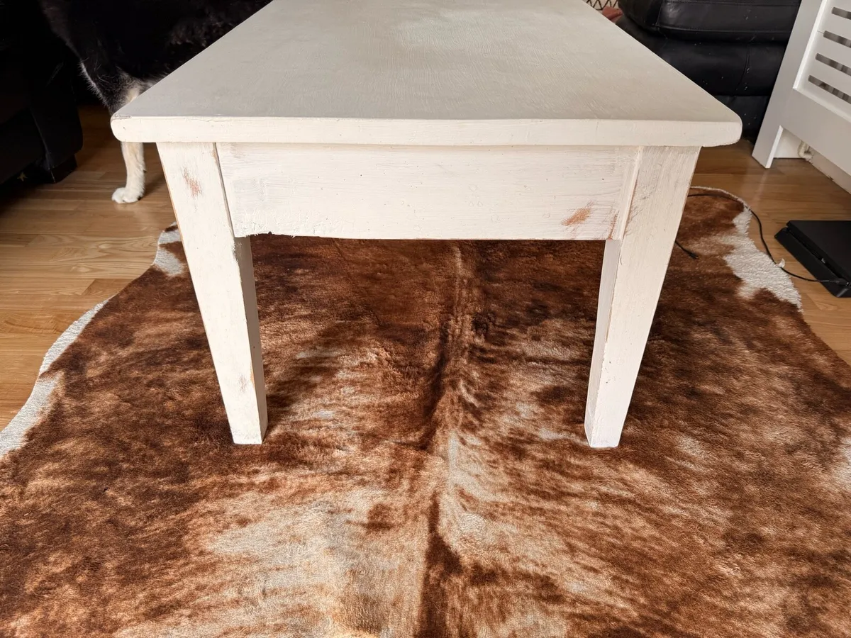 Rustic Coffee table - Image 2