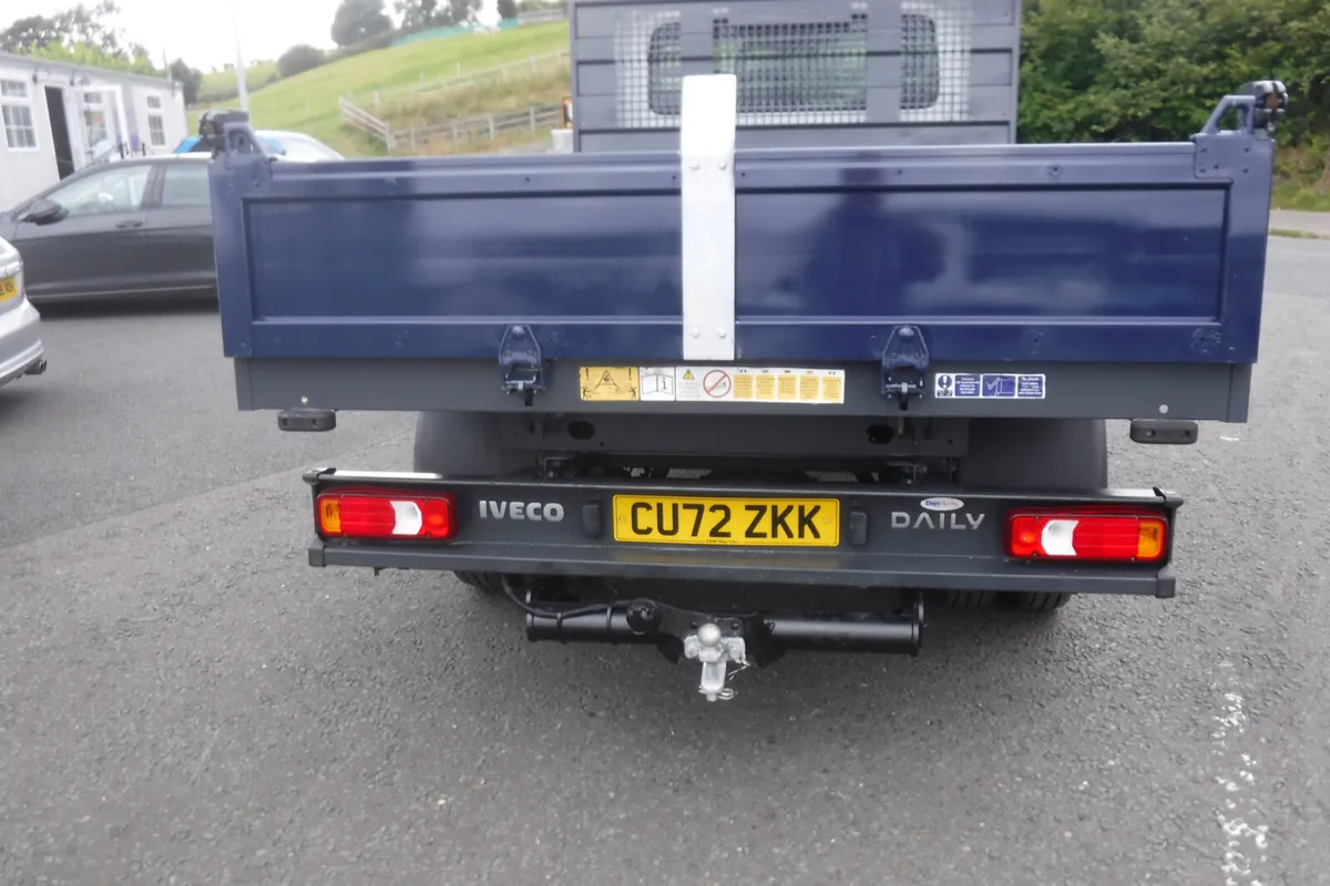 Iveco 35-140 2022 dropside tipper 25335 miles . - Image 4