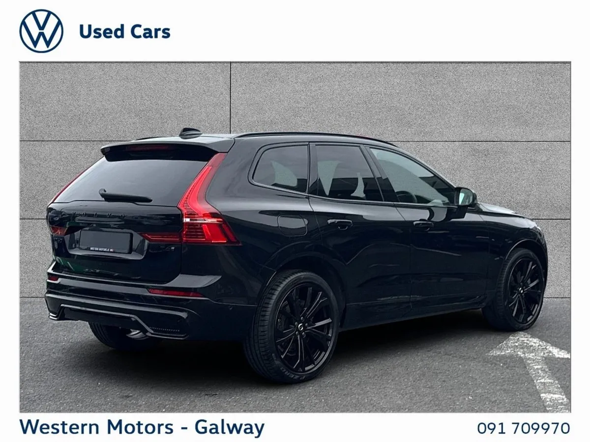 Volvo XC60 Plus Black Edition T6 Phev adaptive Cr - Image 3