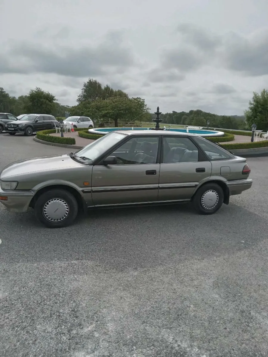 Car - Image 3