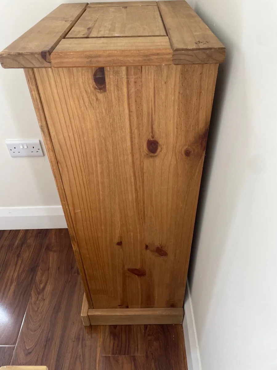 Large locker - Image 3