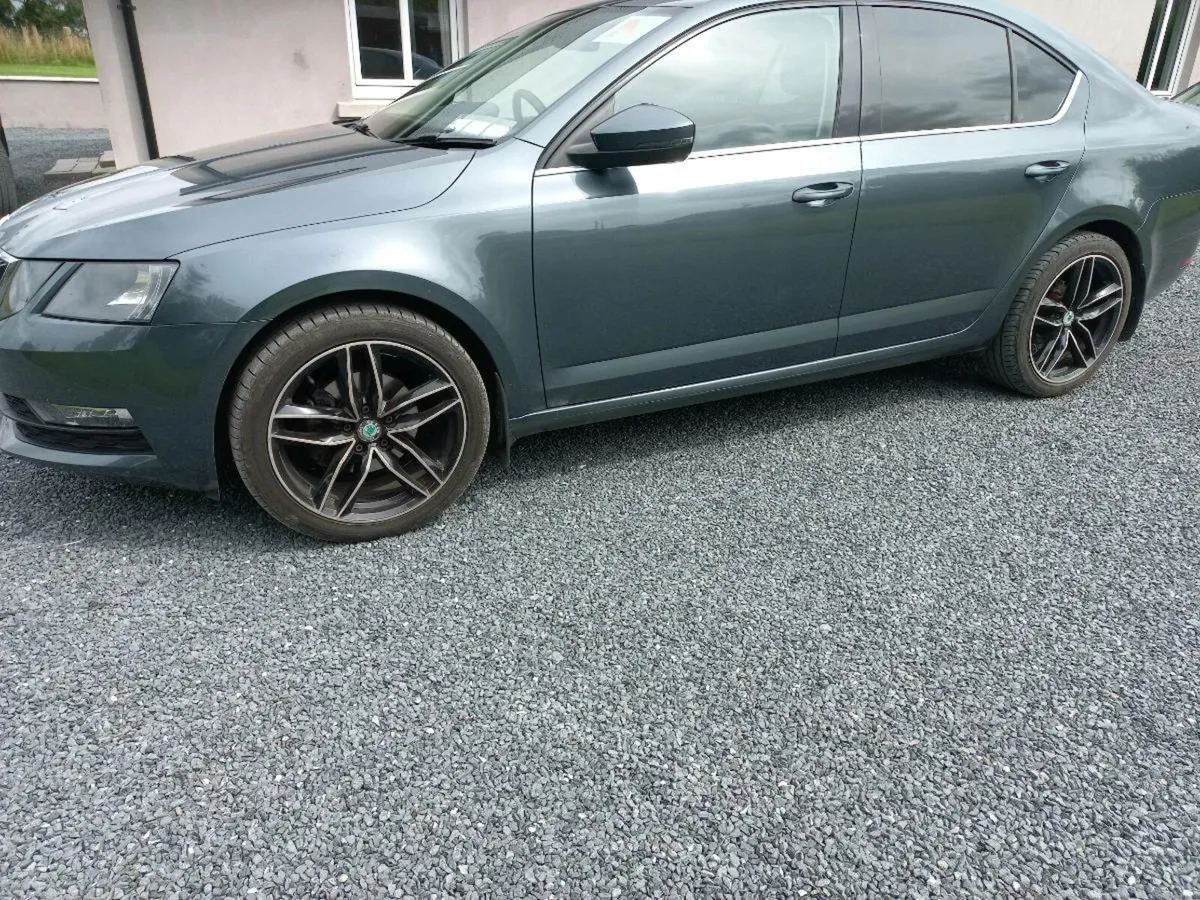 Skoda octavia 2ltr diesel 150bhp - Image 2