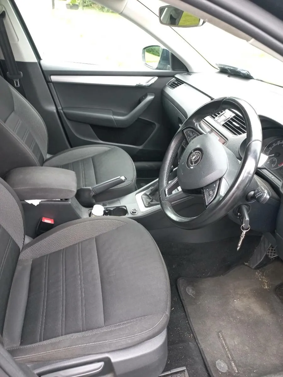 Skoda octavia 2ltr diesel 150bhp - Image 4