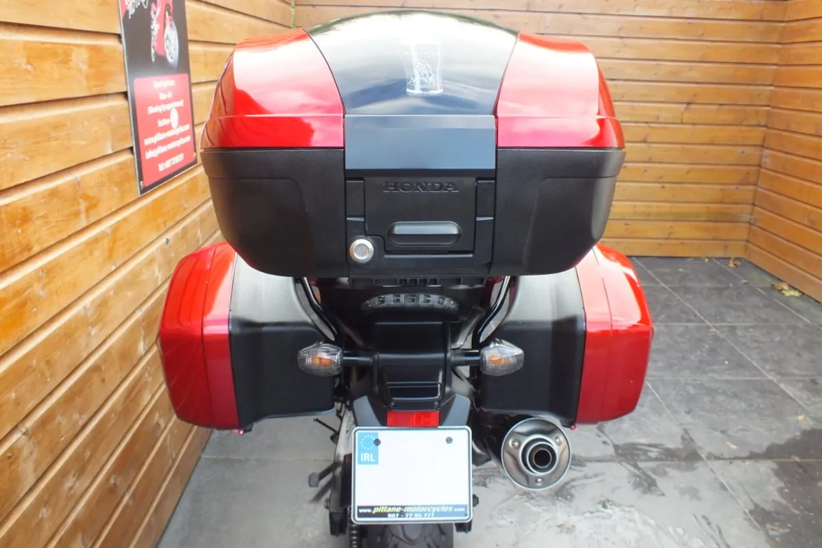 2013 Honda CBF1000S (Low Miles & Fully Loaded). - Image 4