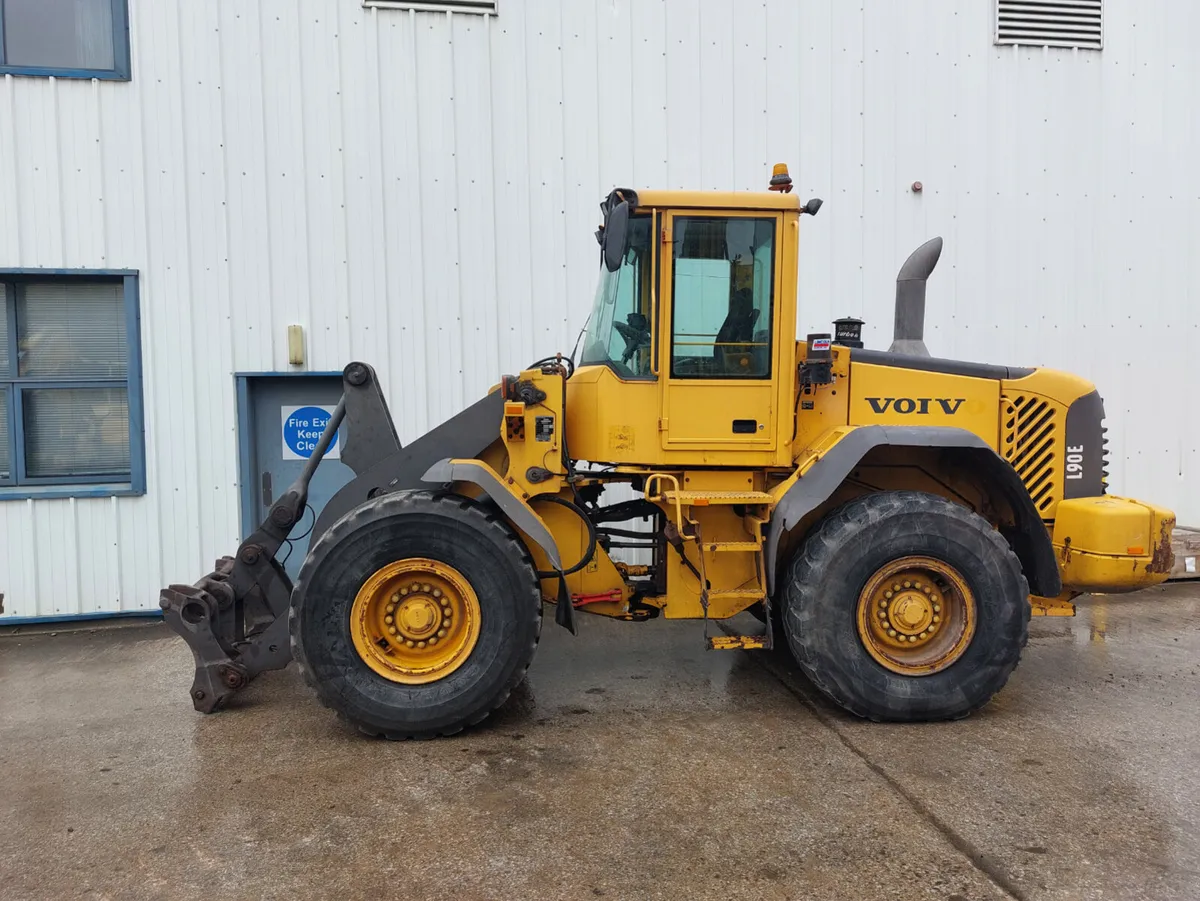 Volvo L90E - Image 2