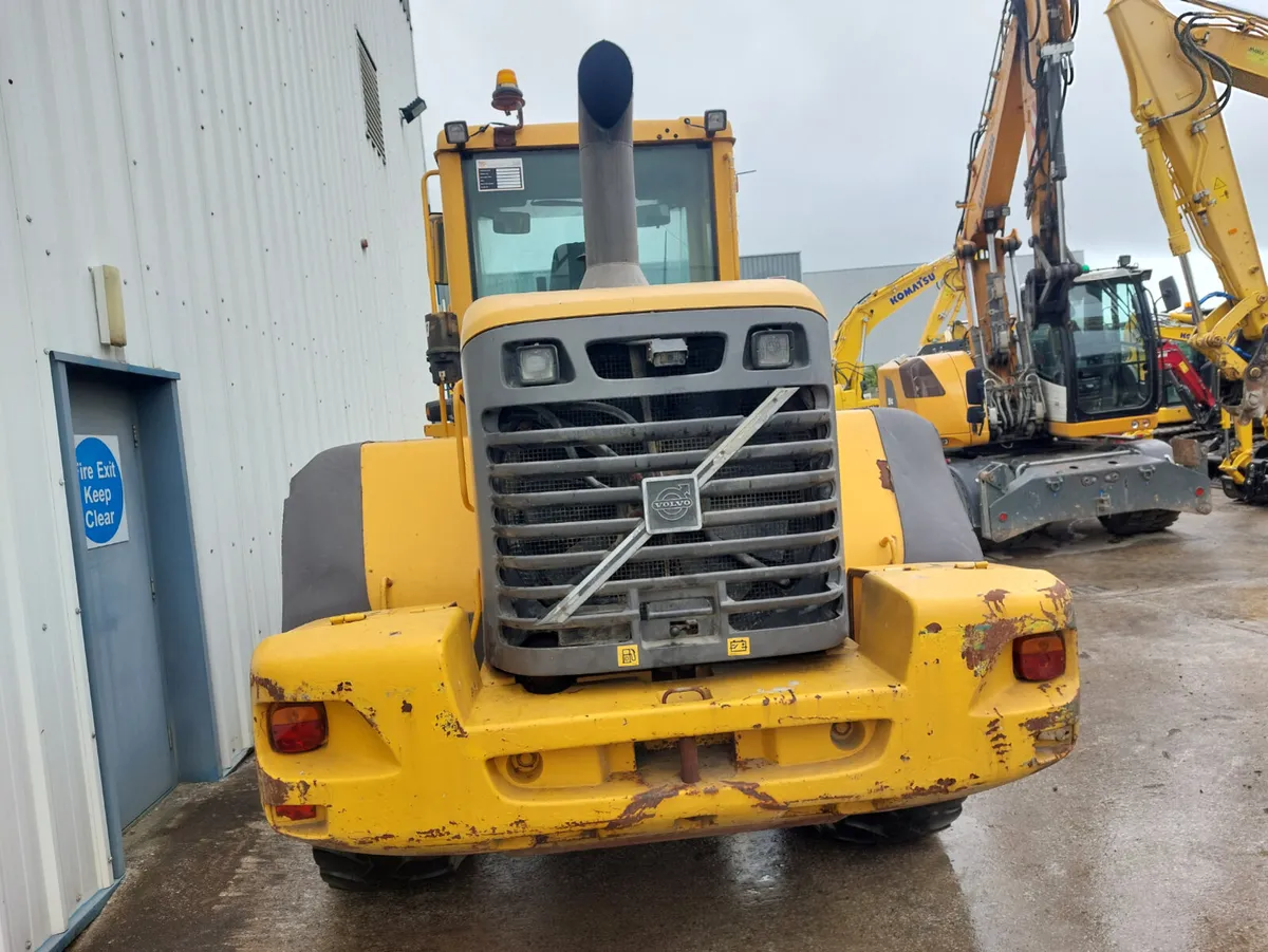 Volvo L90E - Image 4
