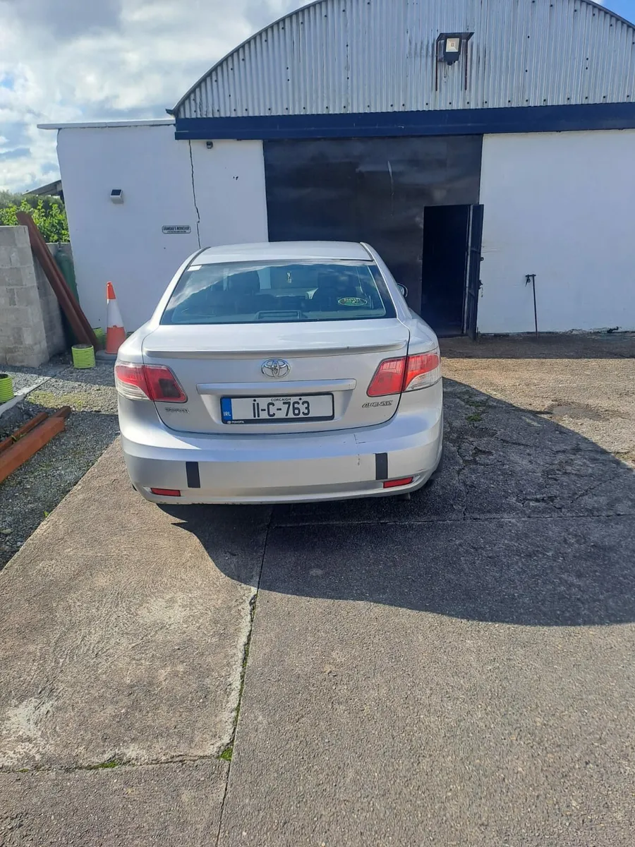 Toyota avensis - Image 2
